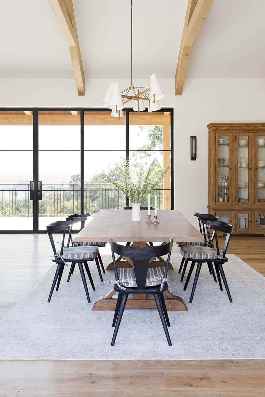 contemporary-dining-room