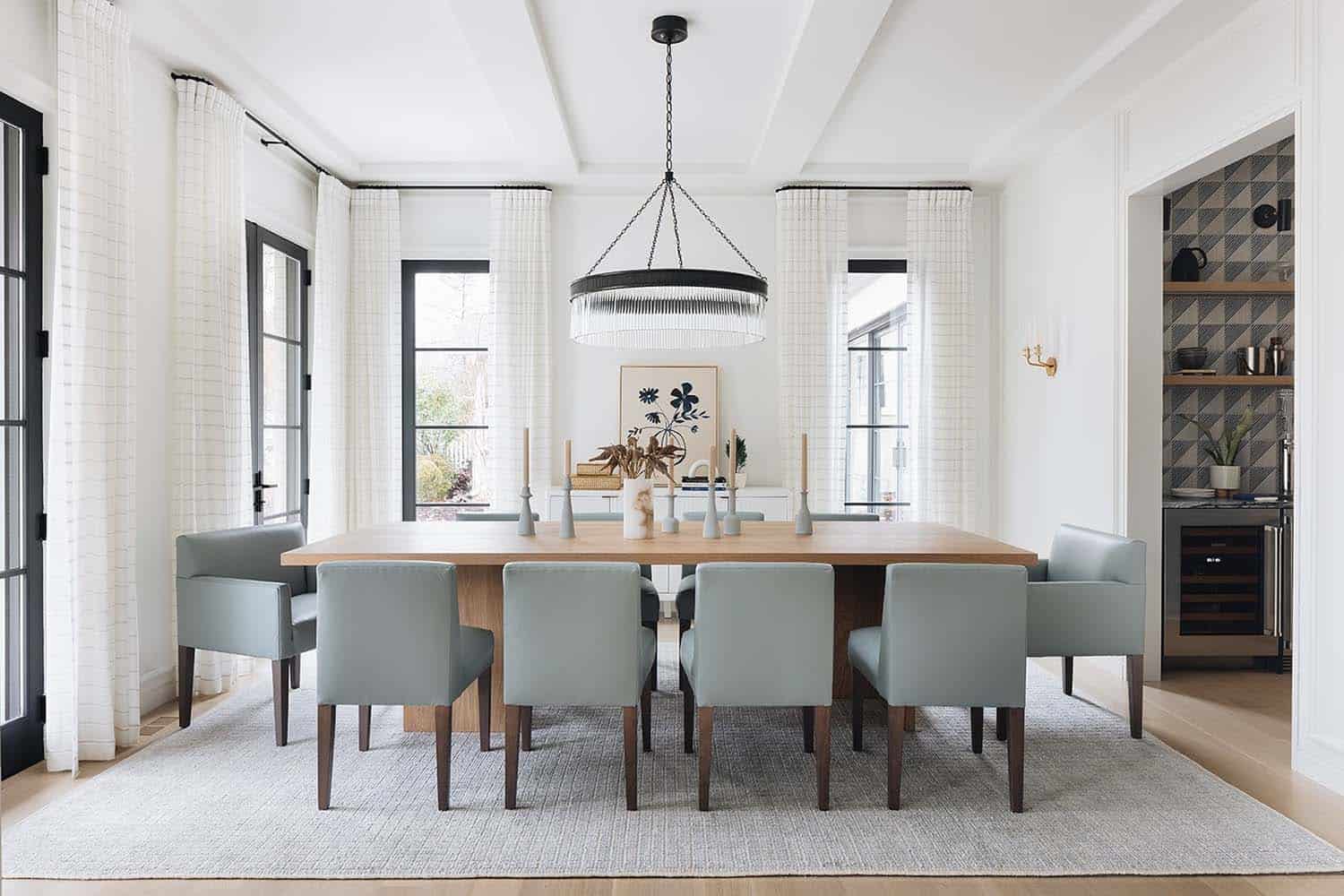 modern-dining-room