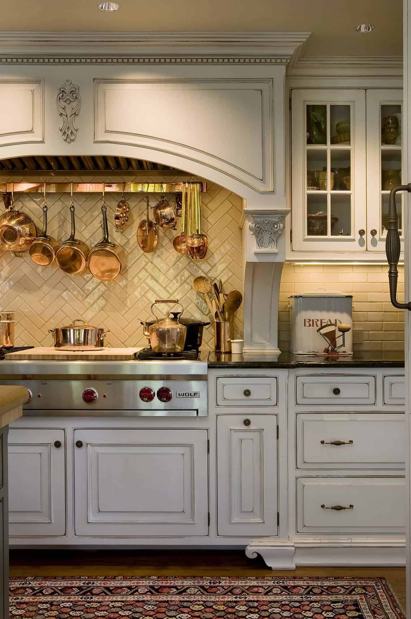 traditional kitchen range wall