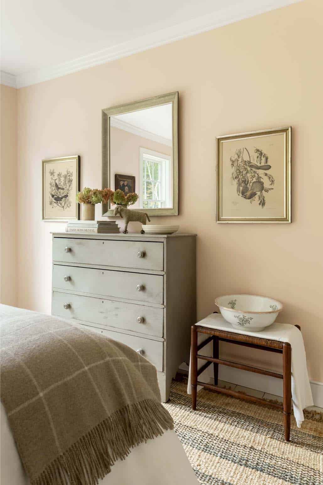 modern farmhouse bedroom