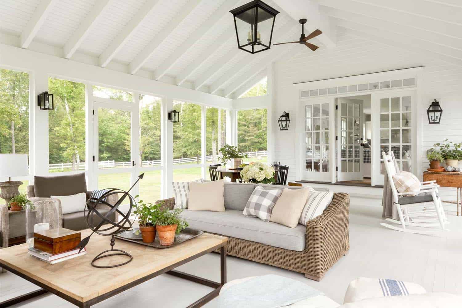 modern farmhouse sunroom 
