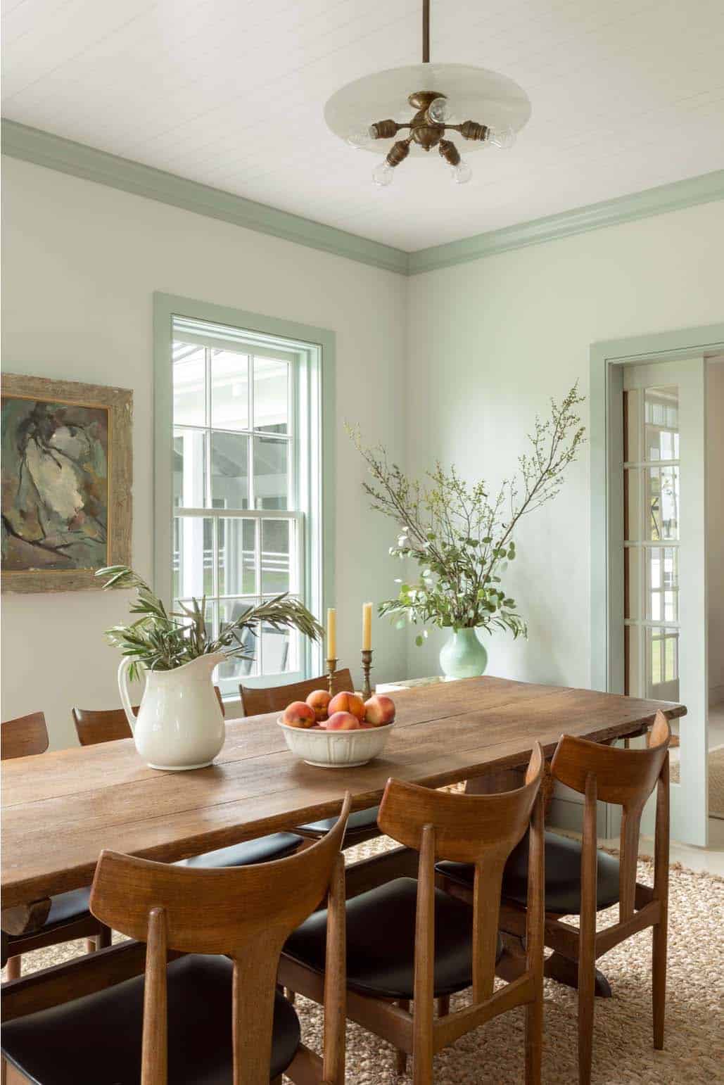 modern farmhouse dining room