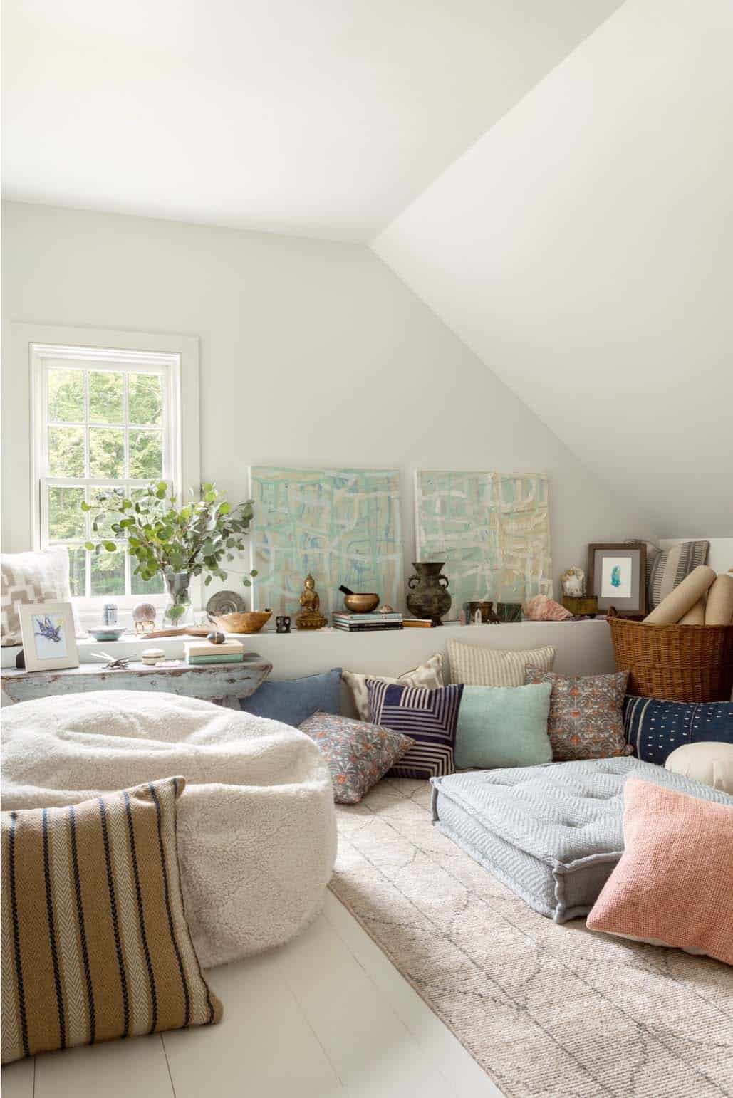 modern farmhouse meditation room