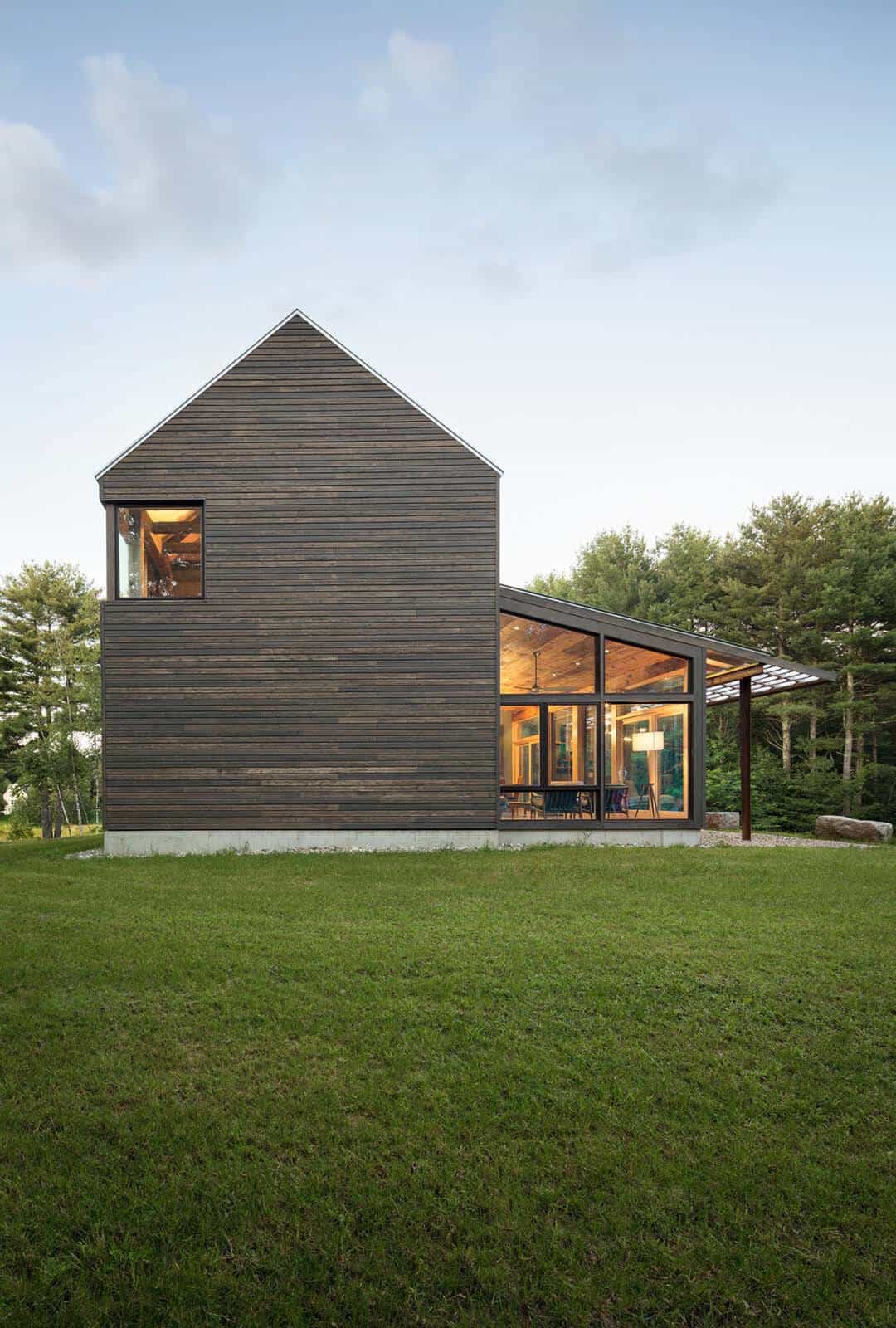 modern barn home exterior