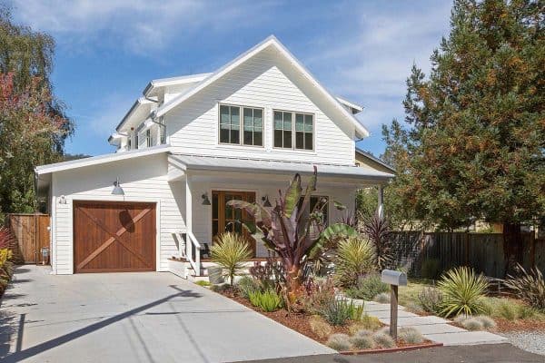 featured posts image for This delightful Mill Valley farmhouse boasts bright and modern design