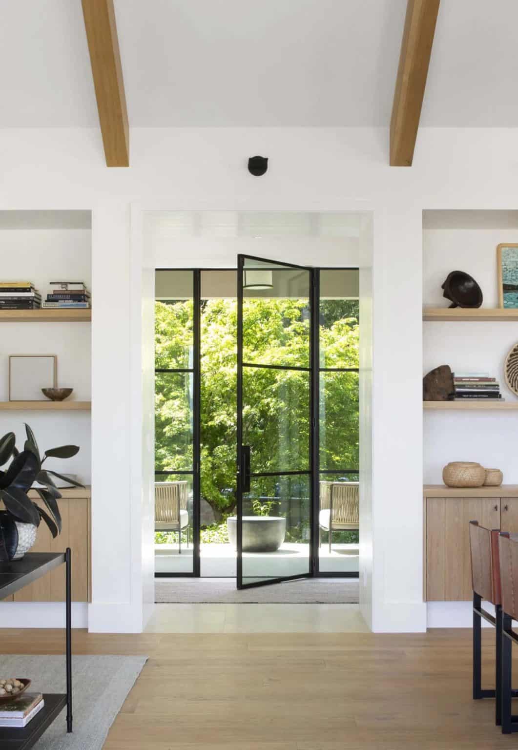 An idyllic weekend retreat nestled in the rolling hills of Sonoma Wine ...