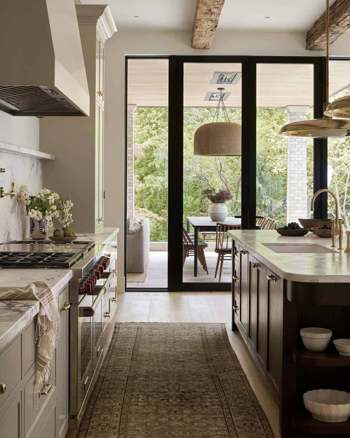 transitional style kitchen with sliding glass doors