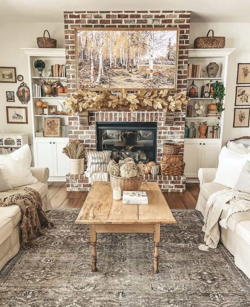 35 Breathtaking Farmhouse Fall Decor Ideas To Transform Your Home