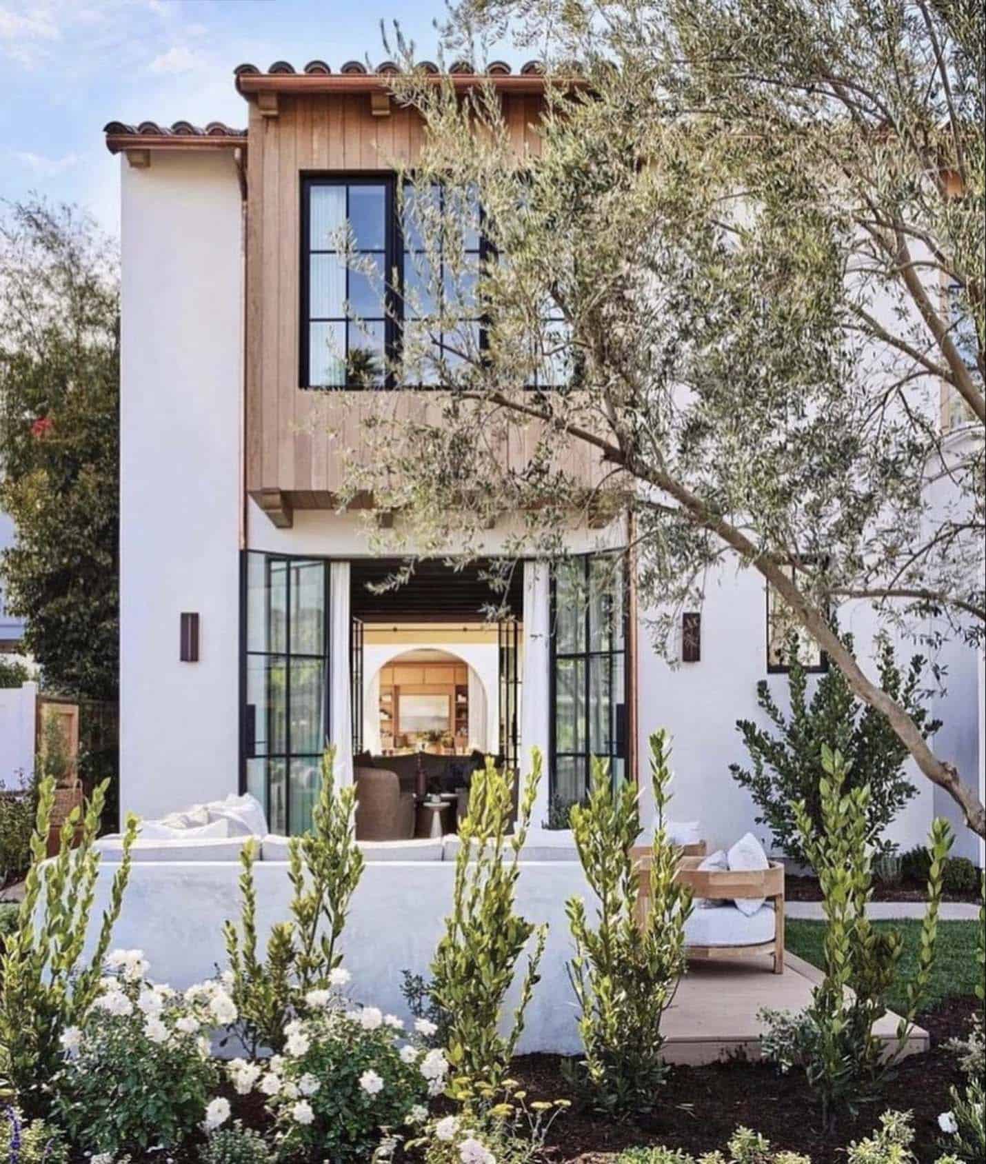 modern Spanish style home exterior