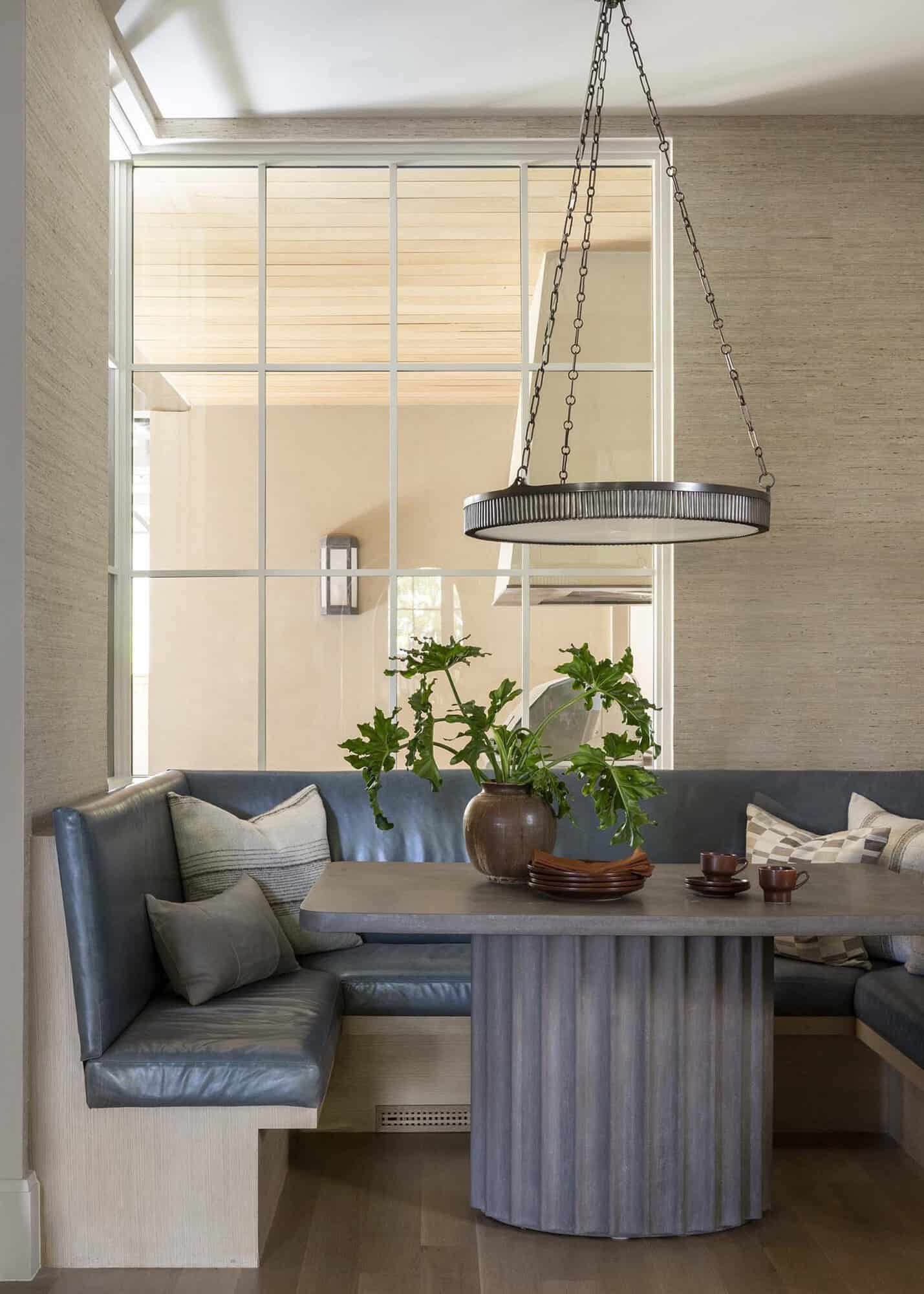 French provincial kitchen breakfast nook