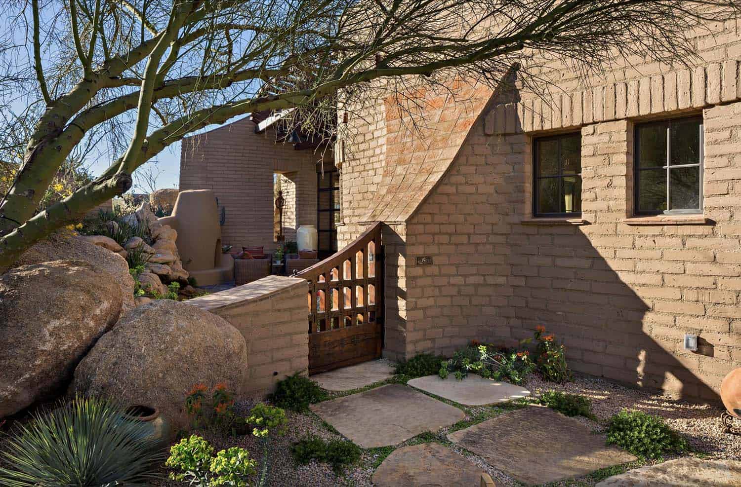southwestern style home exterior