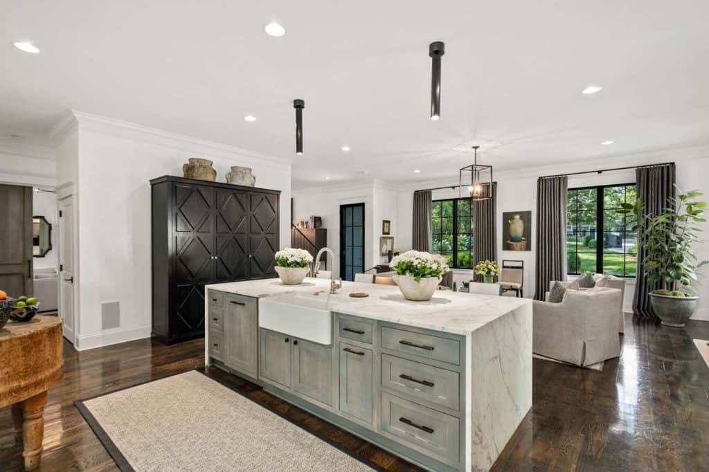 Tour this dreamy cottage style Nashville house with stylish living spaces