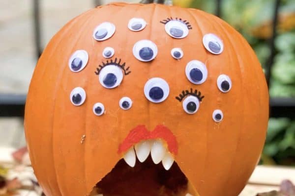 featured posts image for 25 Creative And Inspiring Pumpkin Carving Ideas To Try This Halloween