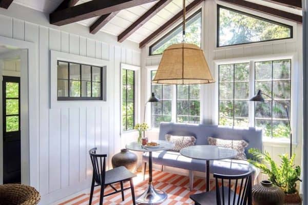 featured posts image for Step inside a dreamy American cottage style house on a Connecticut lake