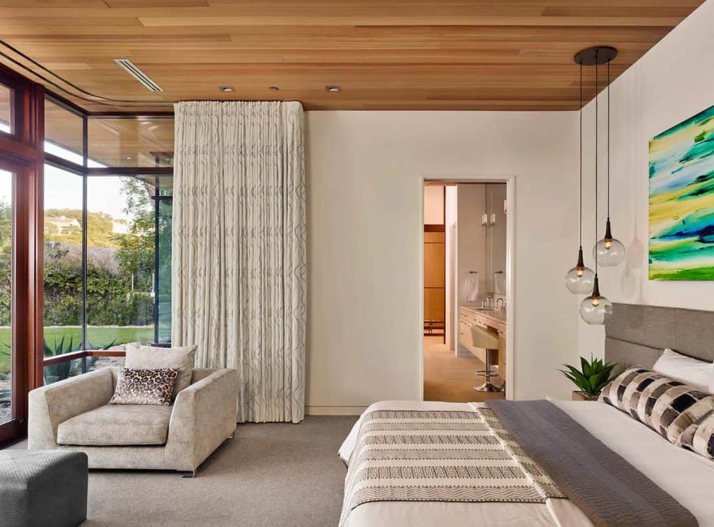 Inside this modern lakefront home with breathtaking views over Lake Austin