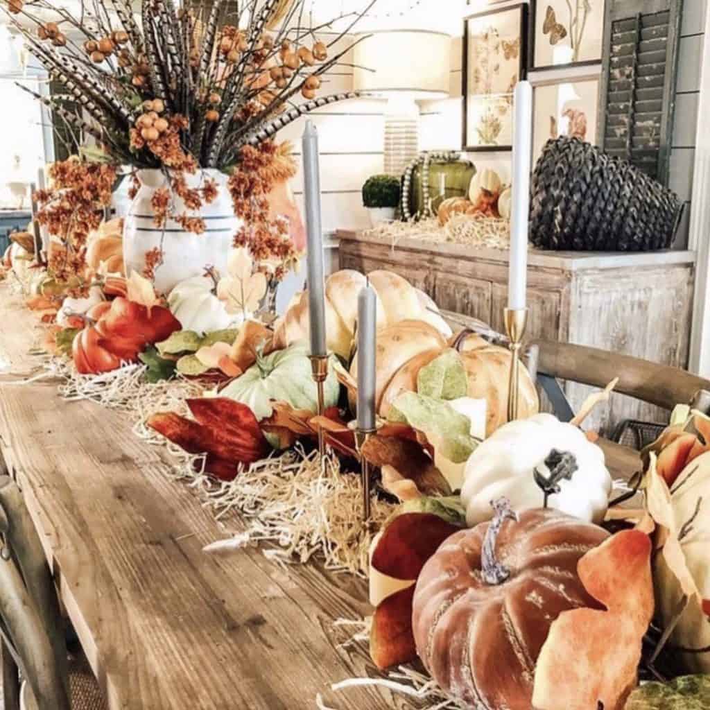 25 Best Thanksgiving Table Decor Ideas For A Festive Holiday