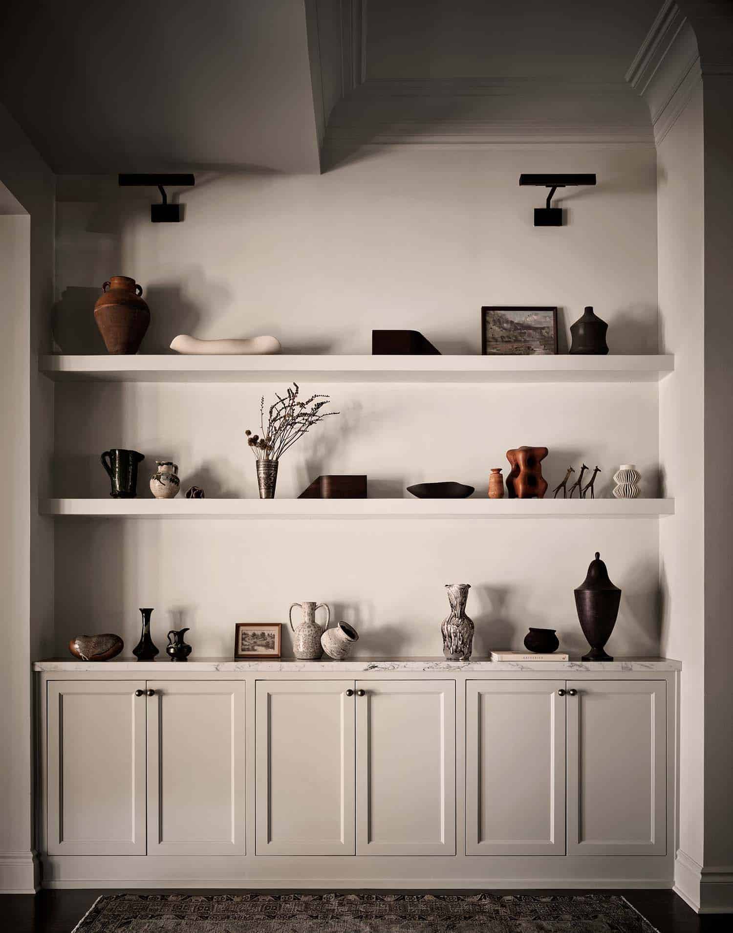 modern traditional built-in shelving