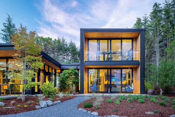 featured posts image for An elegant and sophisticated waterfront house on Washington’s Orcas Island