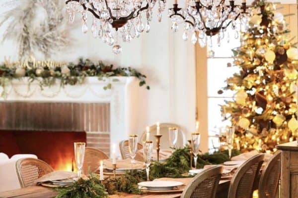 featured posts image for 24 Christmas Dining Room Decor Ideas For Gorgeous Holiday Sparkle