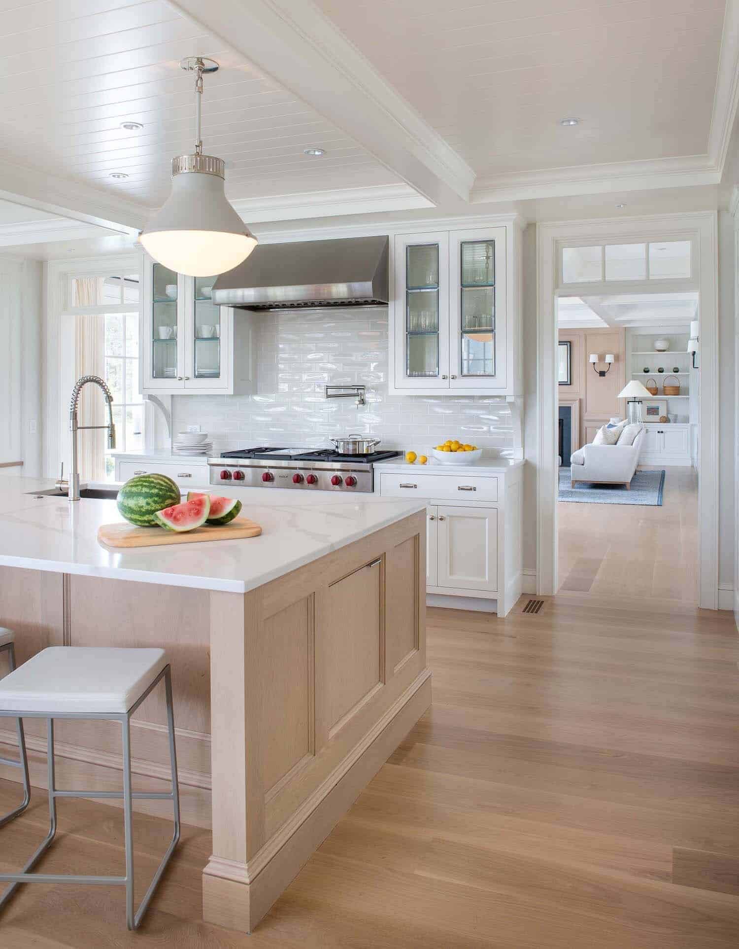 coastal style kitchen