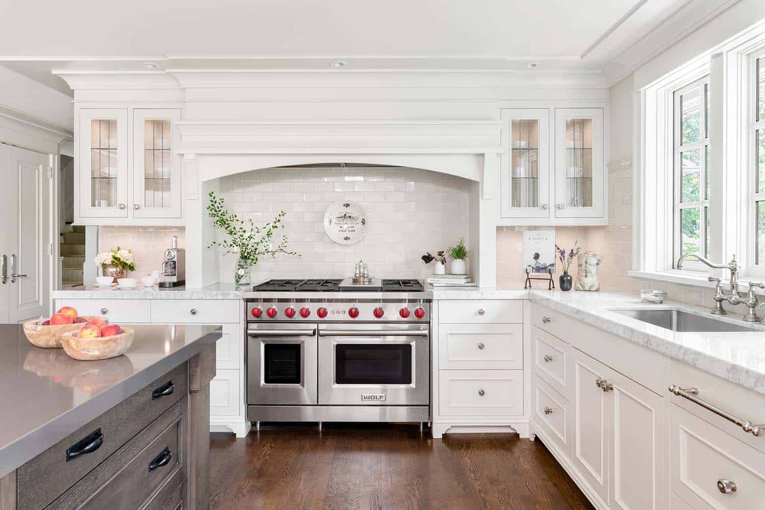 traditional kitchen range wall