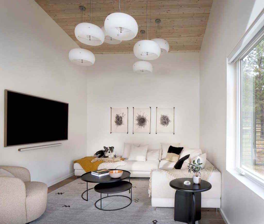 Step into this spectacular minimalist refuge in Missoula’s Rattlesnake ...