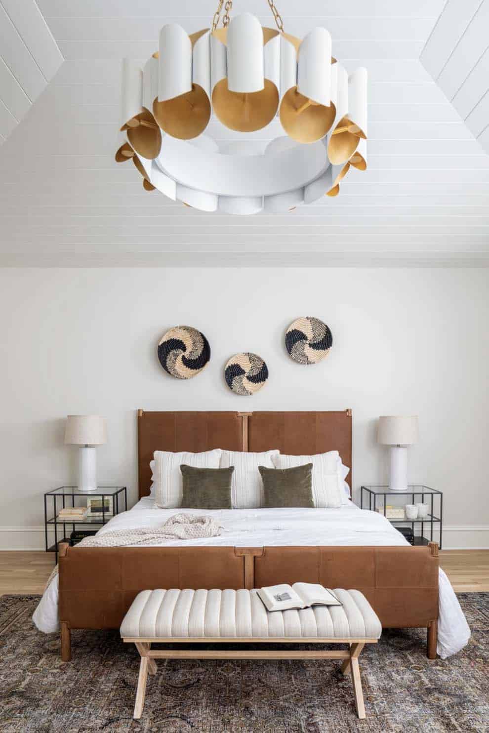 contemporary bedroom