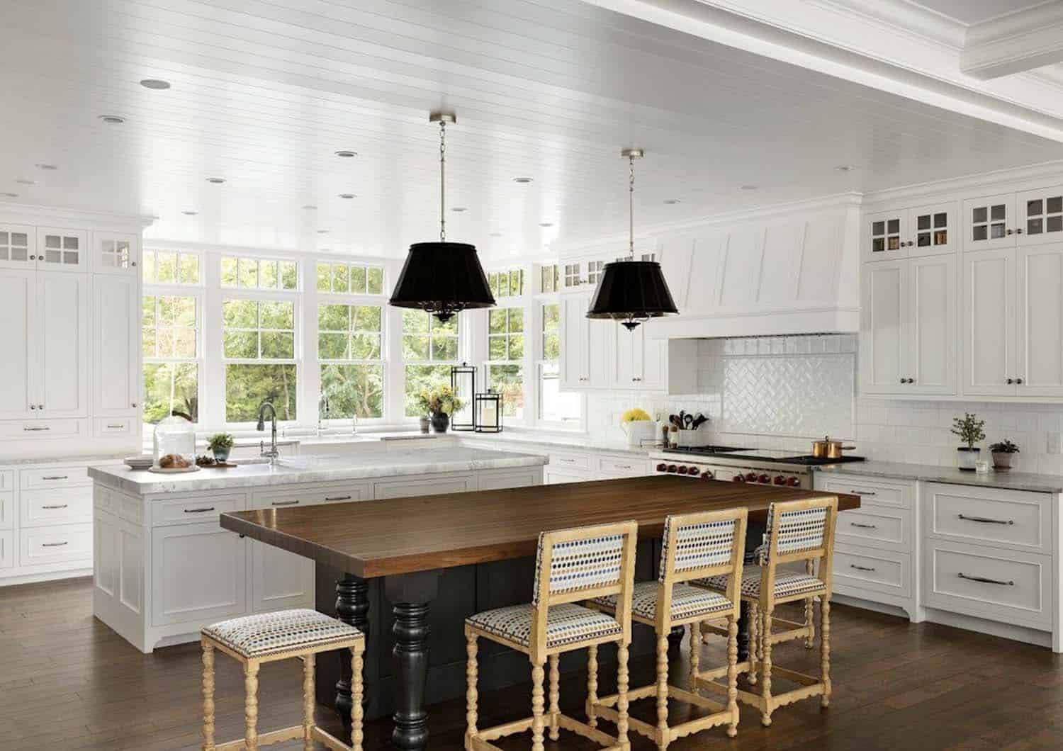 coastal style kitchen