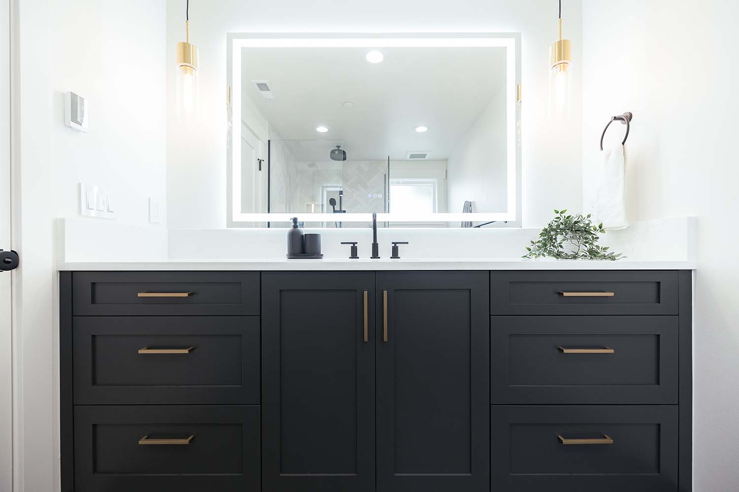 modern bathroom vanity