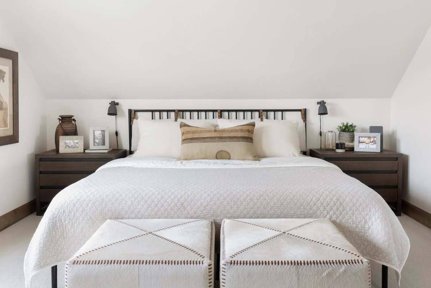 scandinavian style bedroom