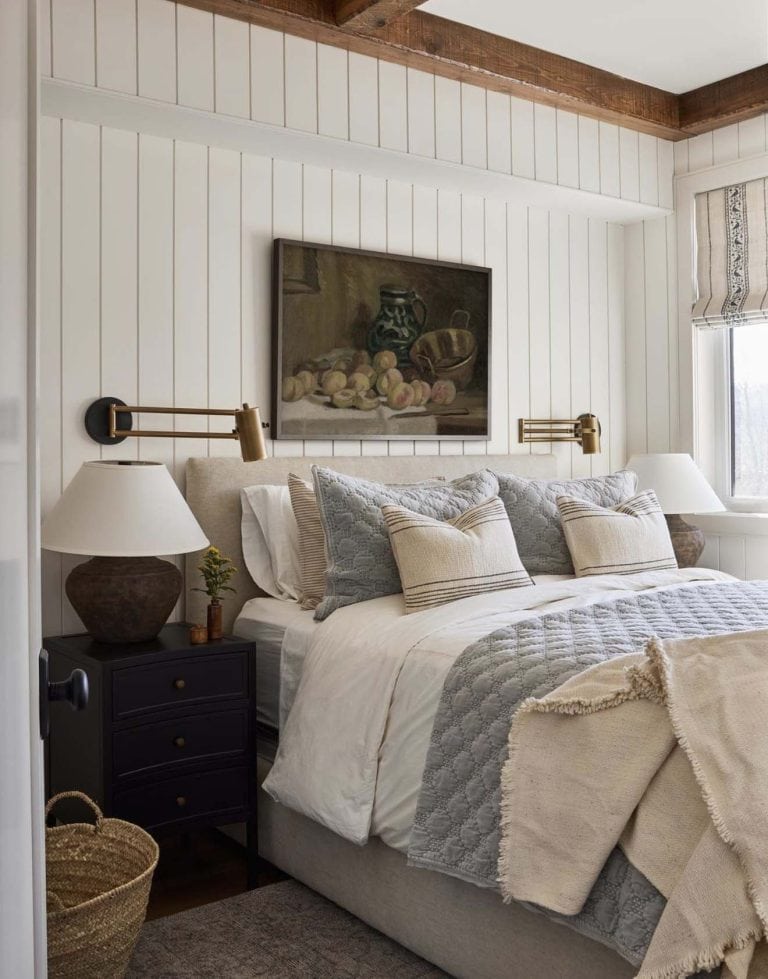 25 Cozy And Inviting Guest Bedroom Decorating Ideas You Need To See