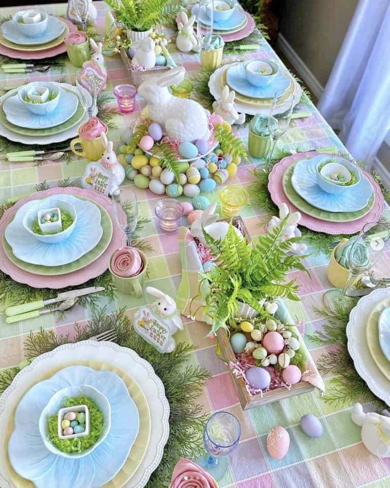 22 Easter Table Settings And Centerpieces For Stunning Spring Decor