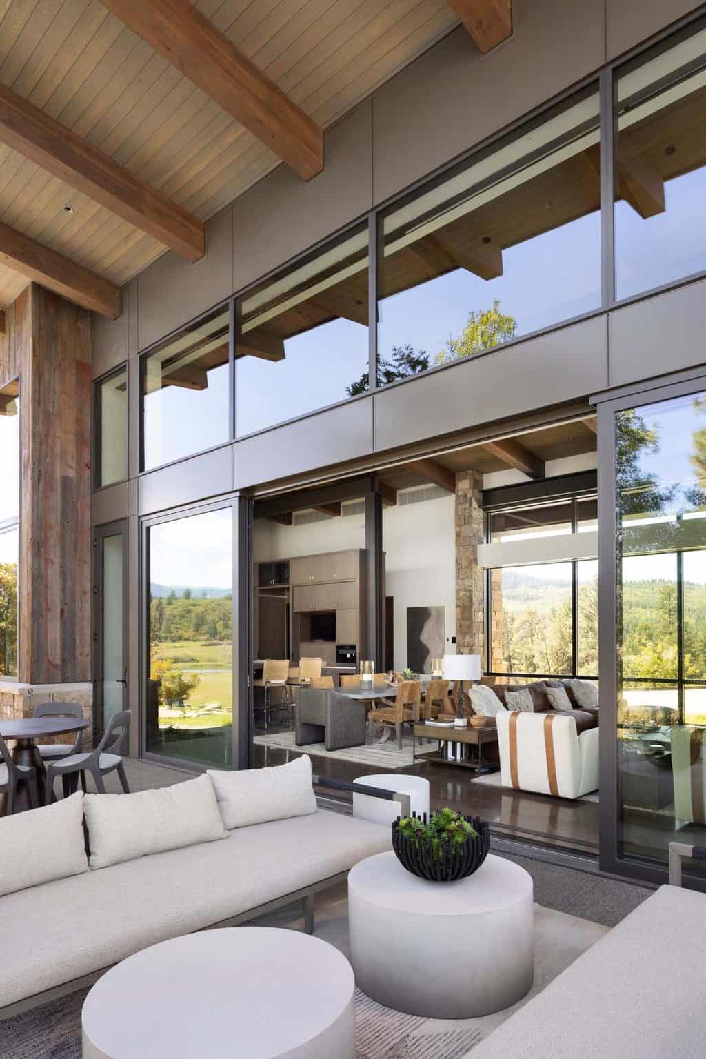An unbelievable modern ranch house with views of the San Juan Mountains