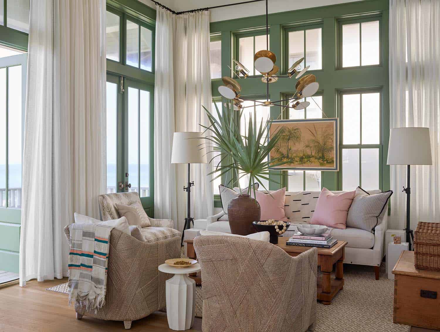 beach style living room