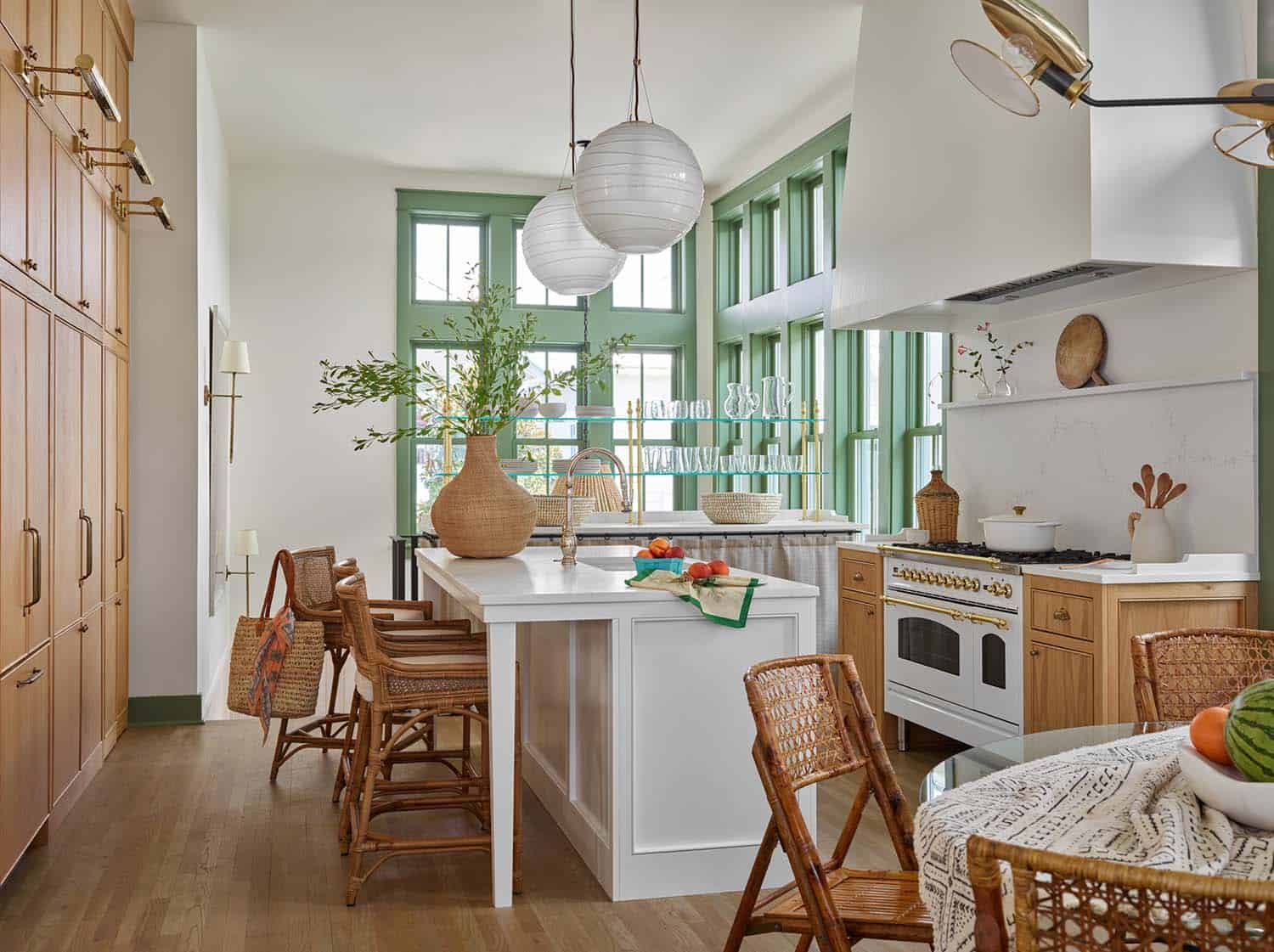 beach style kitchen