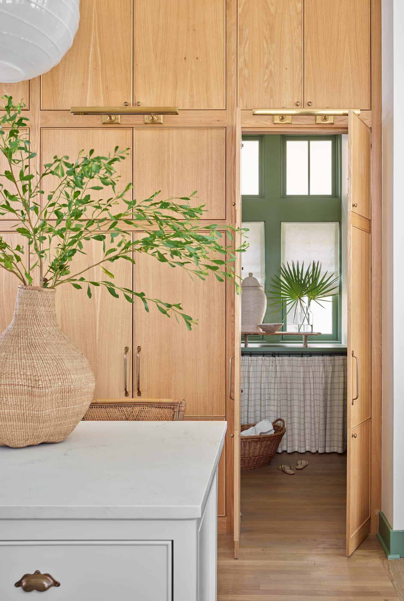 beach style kitchen