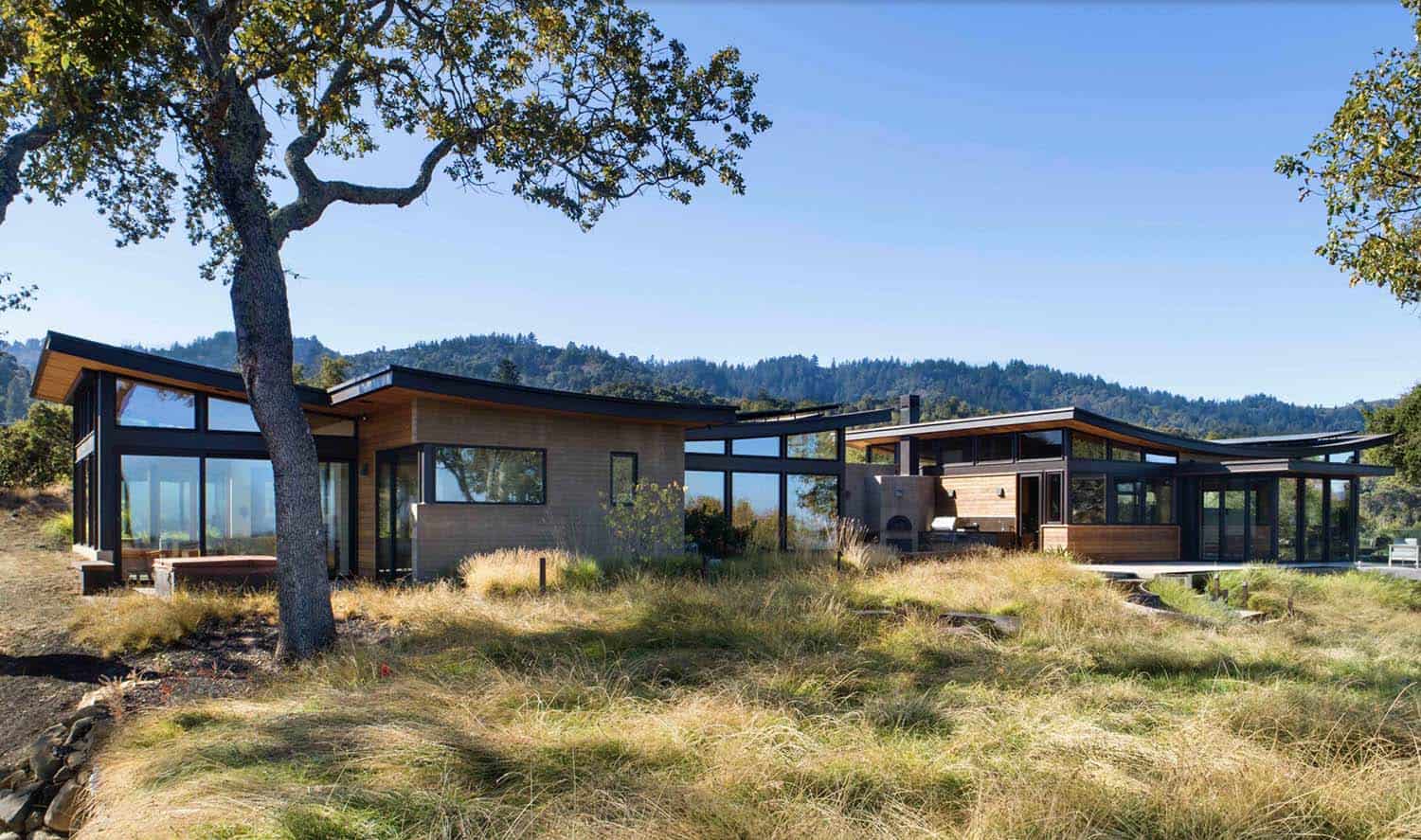 midcentury home exterior