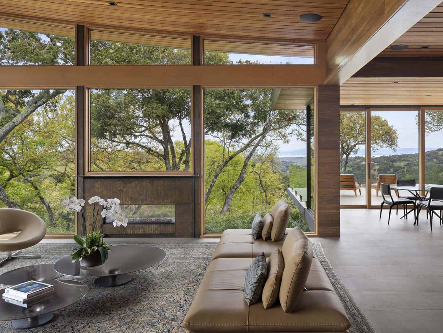 midcentury family room