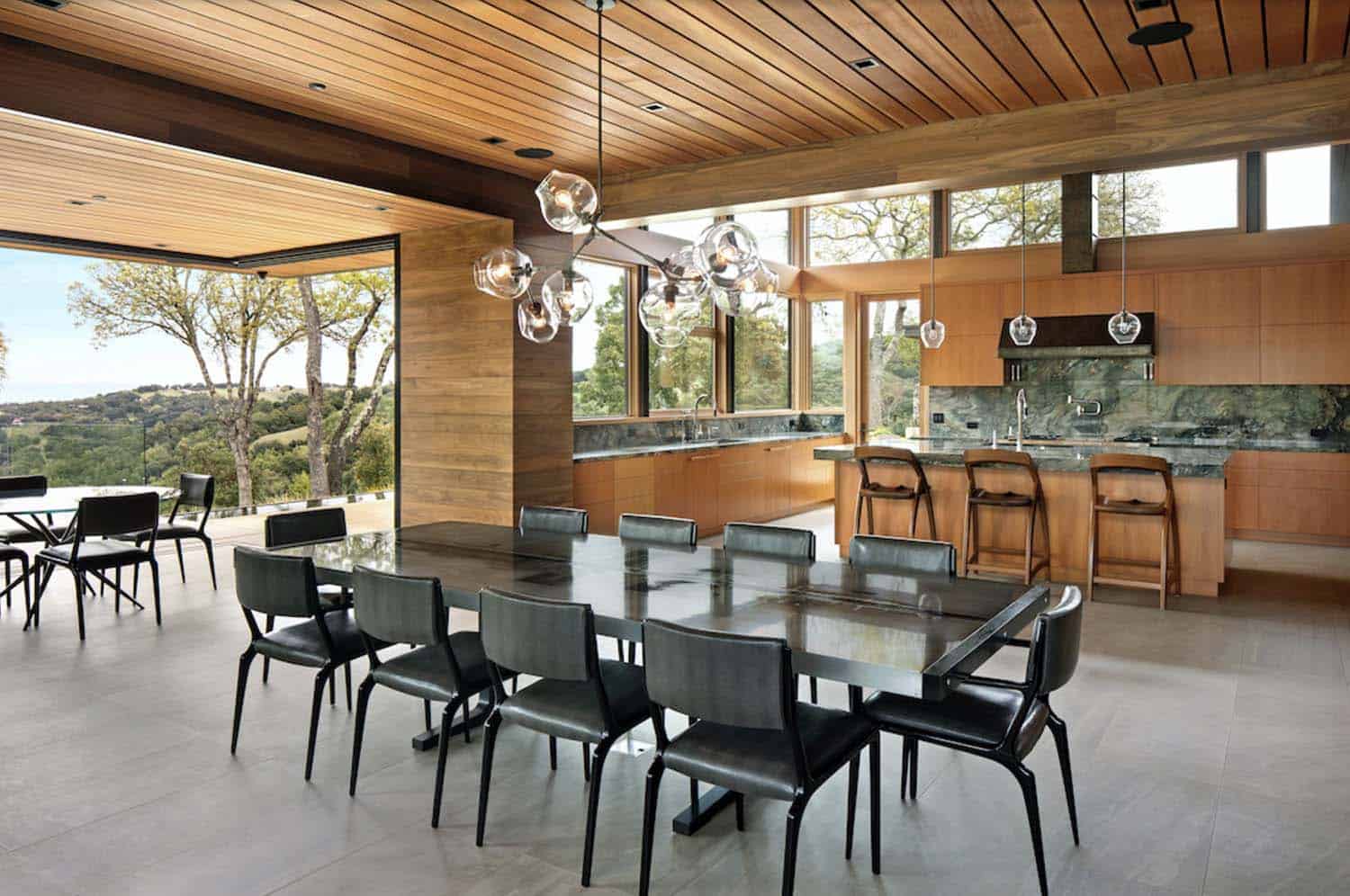 midcentury dining room looking into the kitchen
