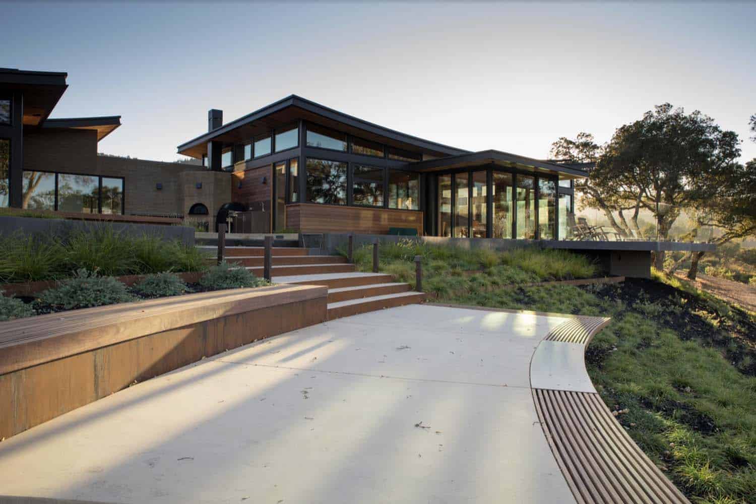 midcentury home exterior