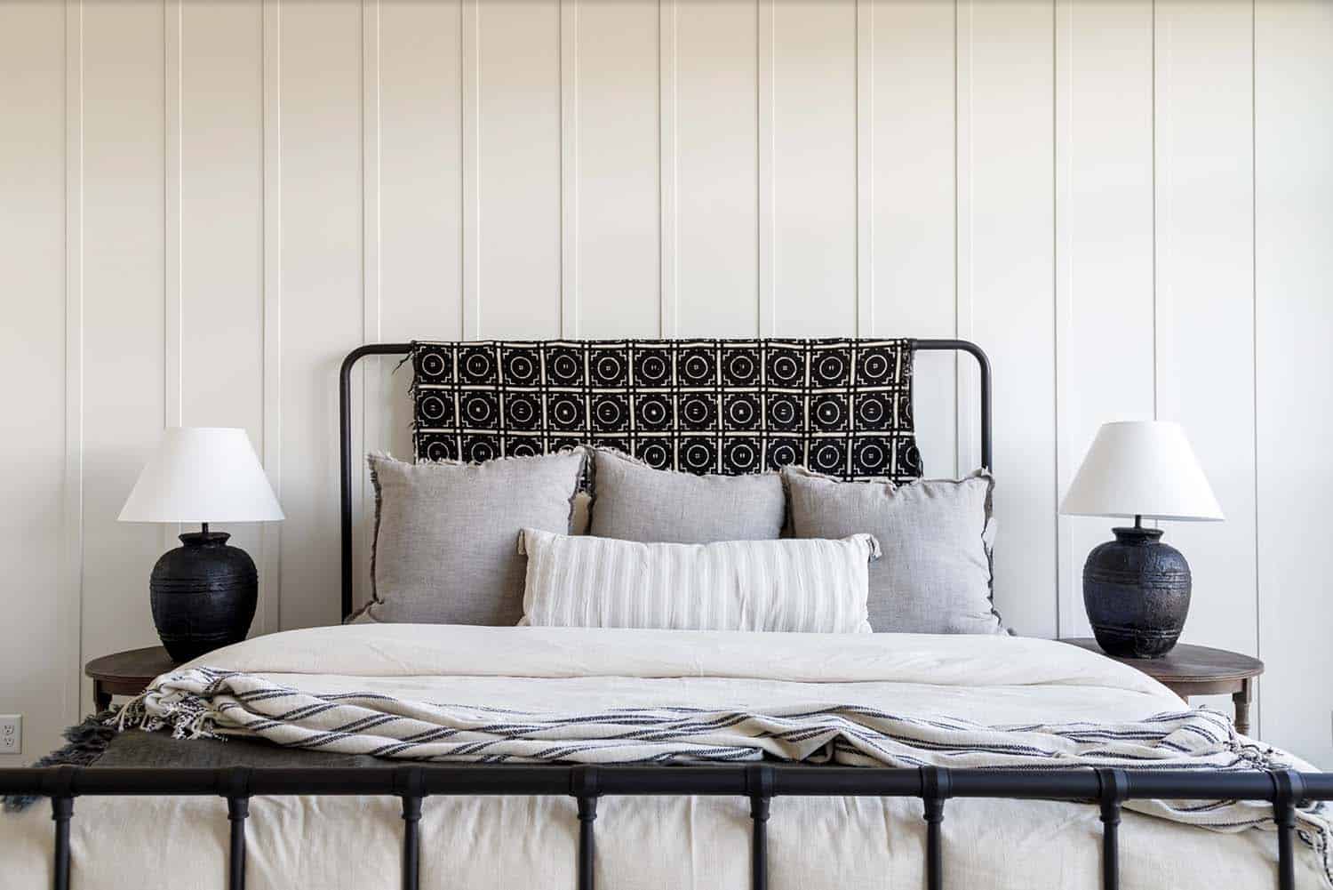 farmhouse style bedroom