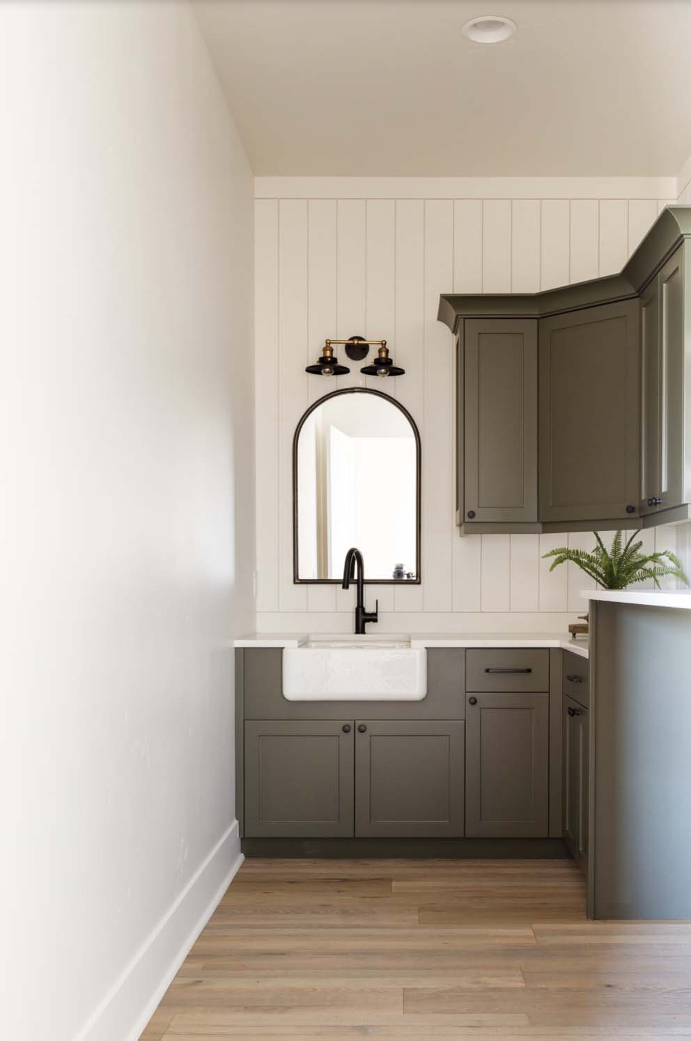 farmhouse style laundry room