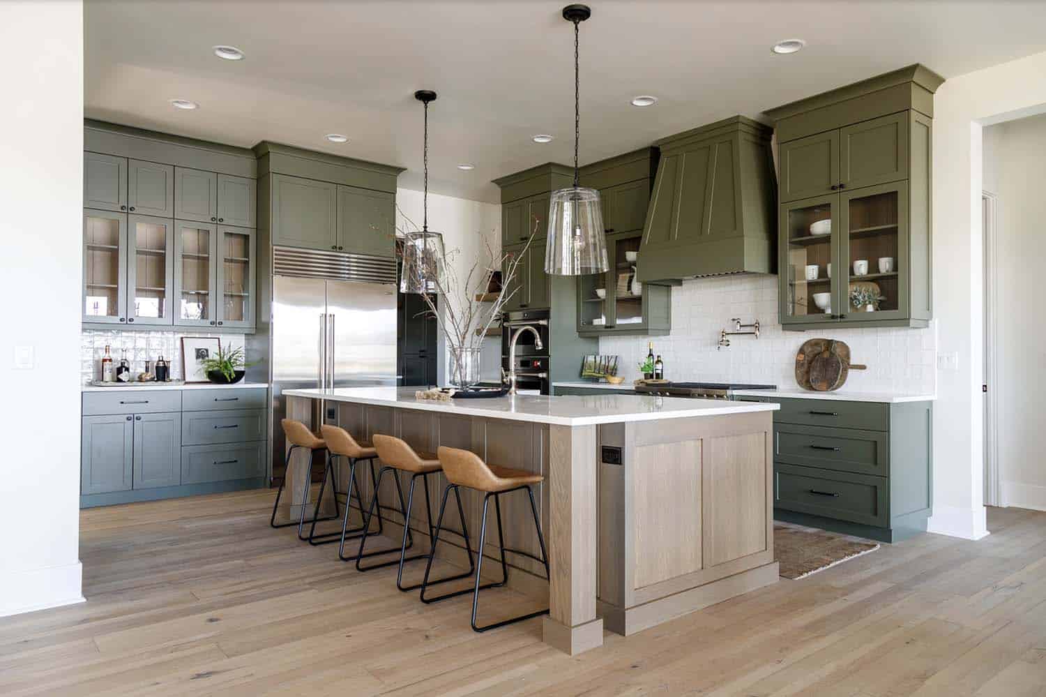farmhouse style kitchen