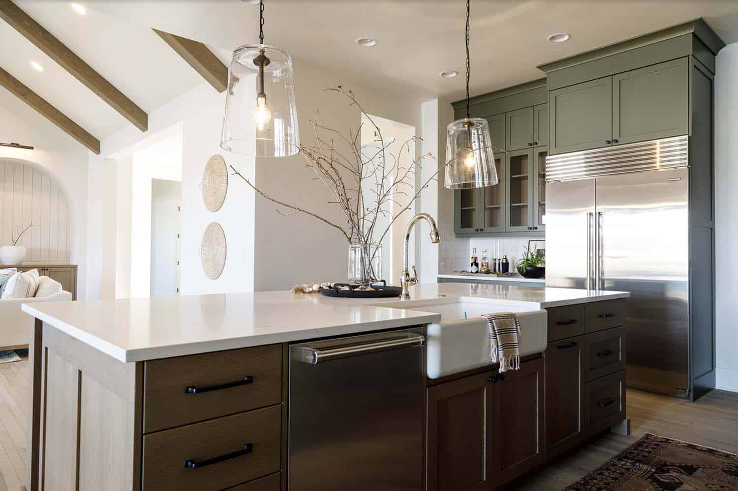 farmhouse style kitchen