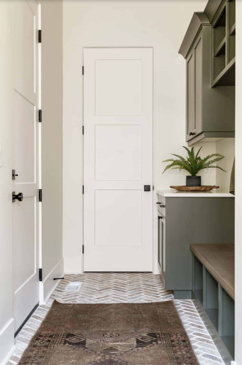 farmhouse style mudroom entry