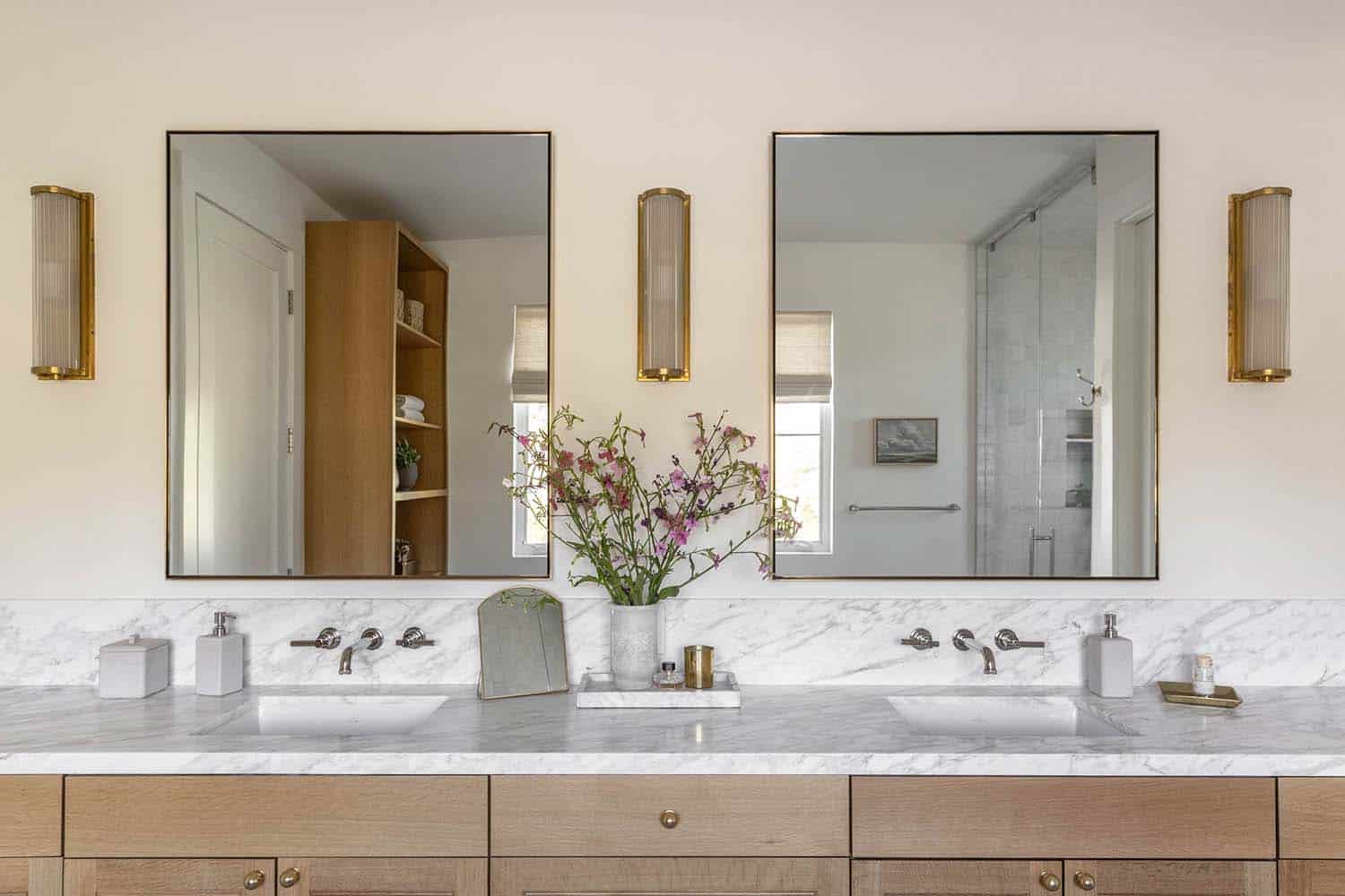 transitional style bathroom with a vanity