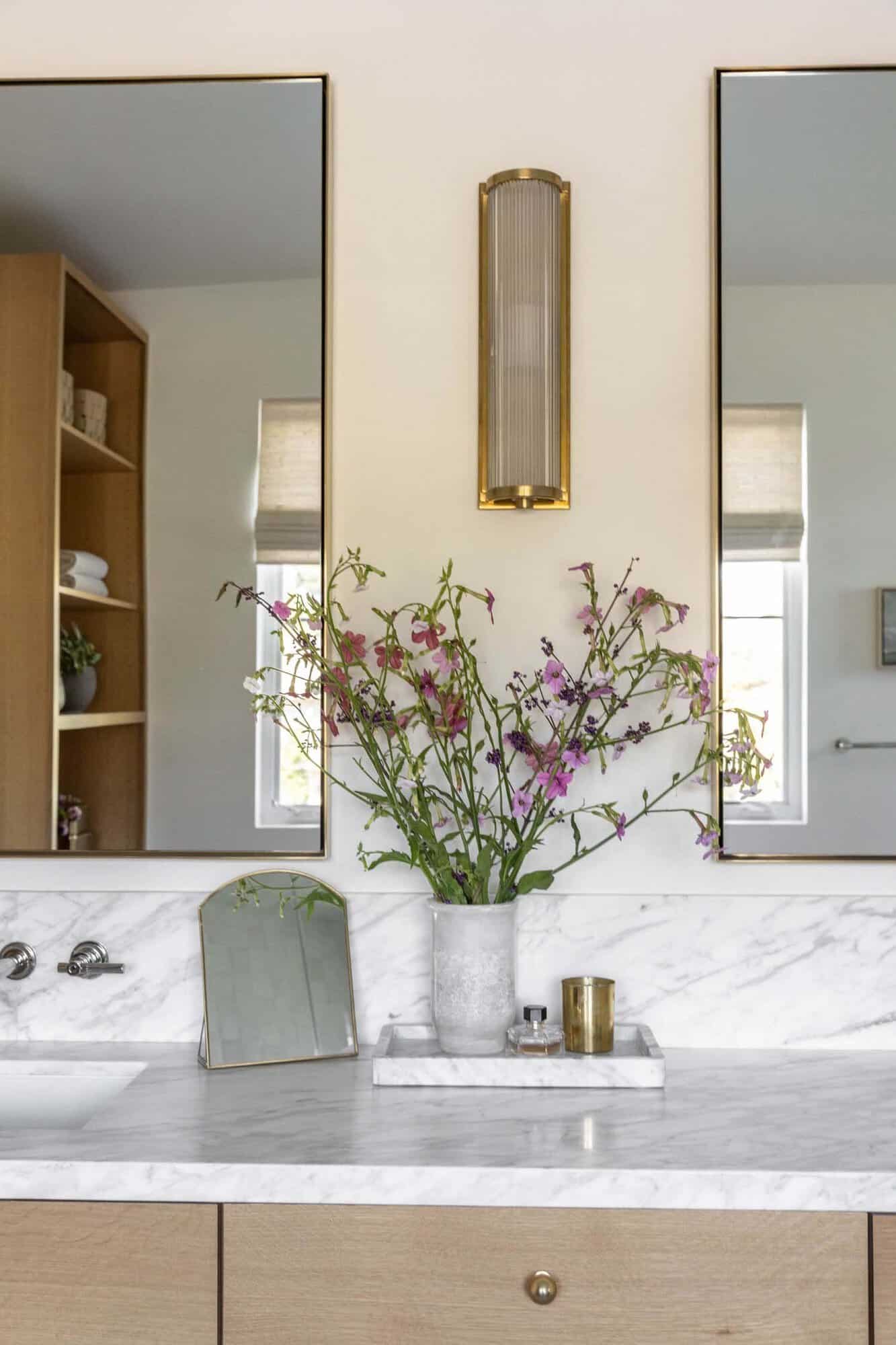 transitional style bathroom with a vanity