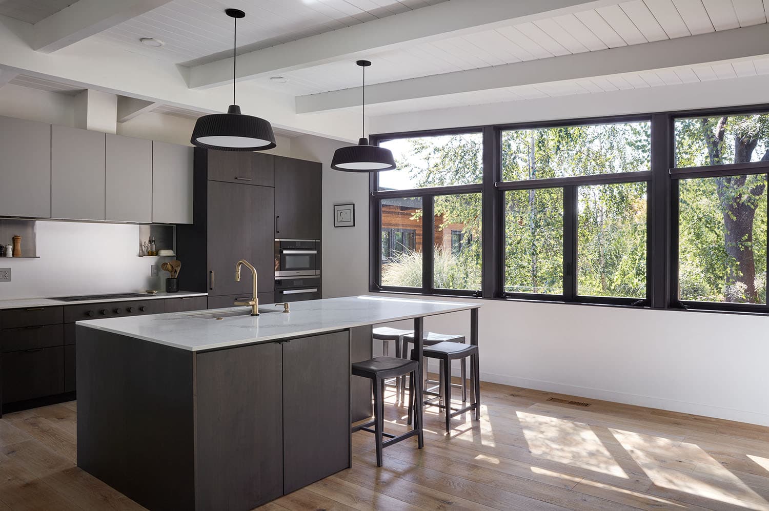mid-century modern kitchen