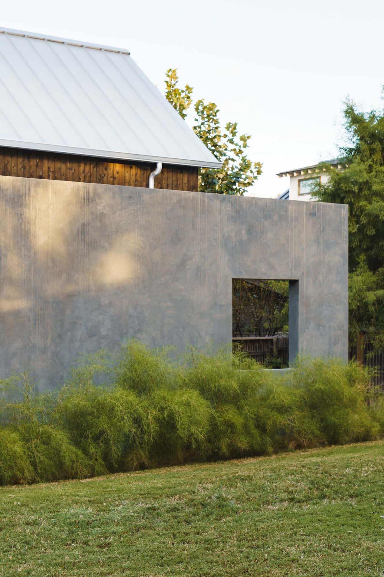modern accessory dwelling unit exterior