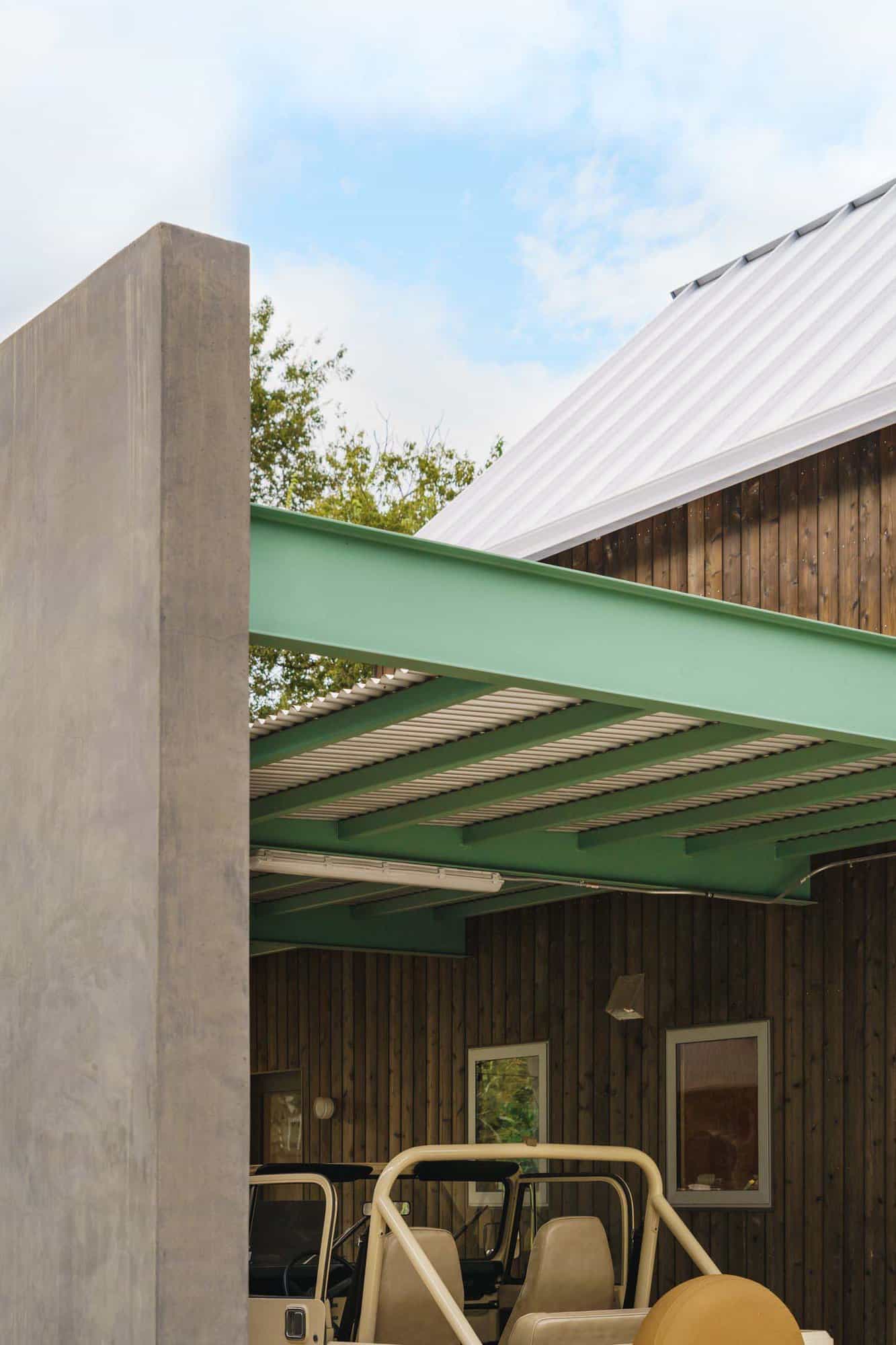 modern accessory dwelling unit exterior